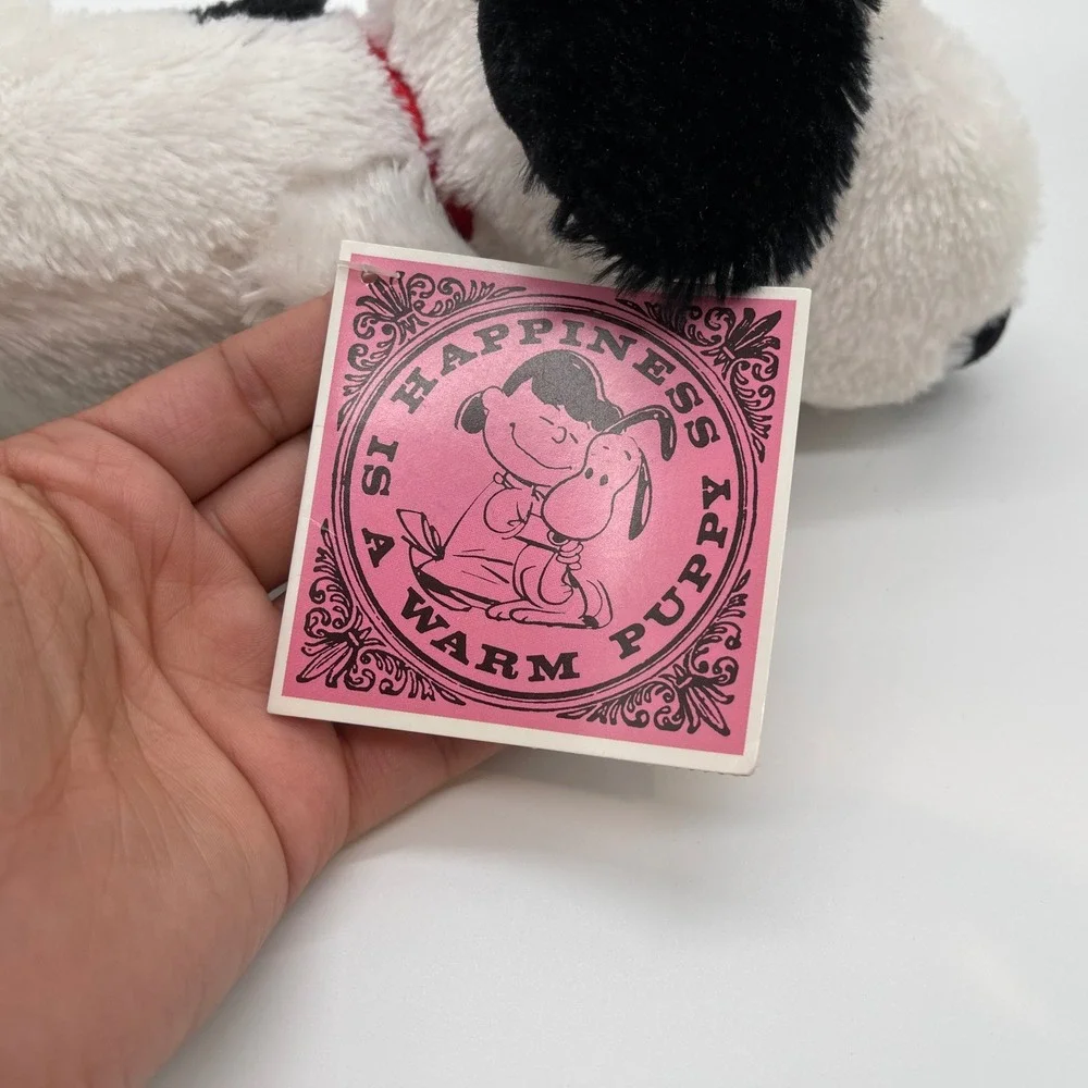 Peanuts Snoopy Soft and Fluffy Snoopy Plush Toy - Happiness Is A Warm Puppy, New